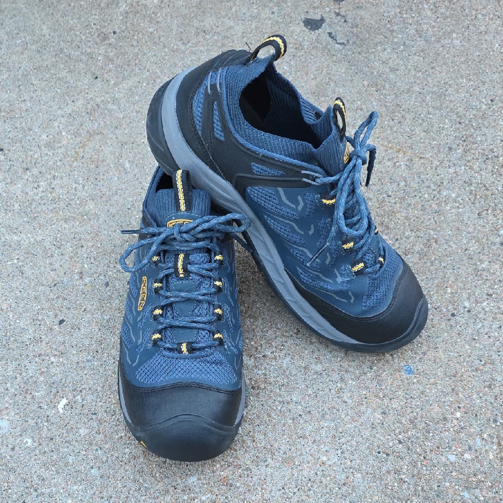 Keen Utility Men's Flint II Sport Carbon Fiber Toe Lace Up Safety Shoes Wide